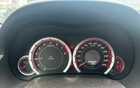 Honda Accord VIII рестайлинг, 2010 год, 999 000 рублей, 10 фотография