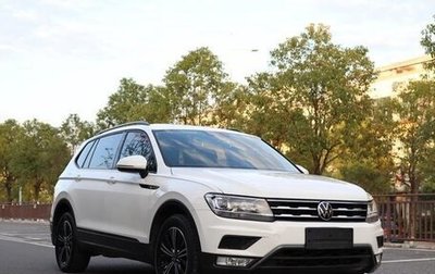 Volkswagen Tiguan II, 2021 год, 1 650 000 рублей, 1 фотография