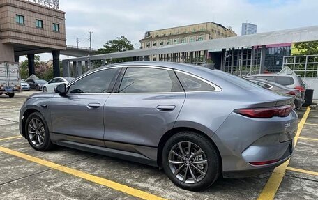 BYD Qin, 2025 год, 1 850 000 рублей, 6 фотография