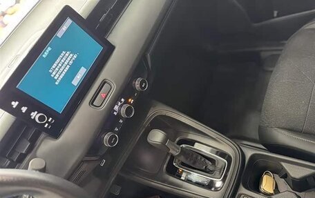 Honda Vezel, 2025 год, 2 250 000 рублей, 4 фотография