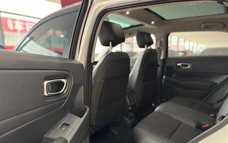 Honda Vezel, 2025 год, 2 250 000 рублей, 8 фотография