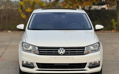 Volkswagen Santana, 2022 год, 960 000 рублей, 2 фотография