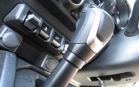 Suzuki Jimny, 2022 год, 1 687 000 рублей, 28 фотография