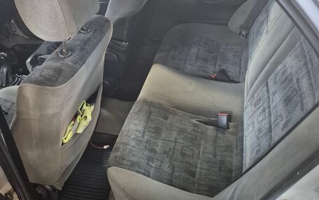 Mazda 626, 1999 год, 230 000 рублей, 7 фотография