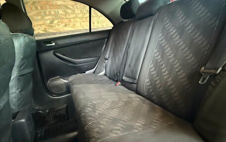 Toyota Avensis III рестайлинг, 2007 год, 800 000 рублей, 9 фотография