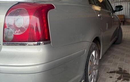 Toyota Avensis III рестайлинг, 2007 год, 800 000 рублей, 4 фотография