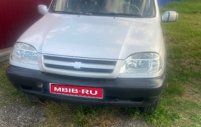 Chevrolet Niva I рестайлинг, 2003 год, 175 000 рублей, 1 фотография