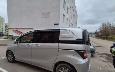 Honda Freed I, 2012 год, 890 000 рублей, 4 фотография