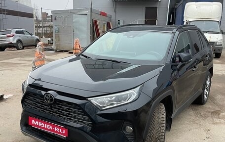 Toyota RAV4, 2021 год, 4 100 000 рублей, 7 фотография