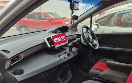 Honda Freed I, 2012 год, 890 000 рублей, 6 фотография