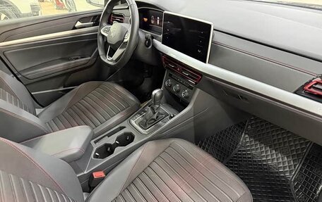 Volkswagen Lavida, 2022 год, 1 600 000 рублей, 2 фотография