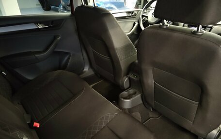 Skoda Rapid I, 2017 год, 1 250 000 рублей, 8 фотография