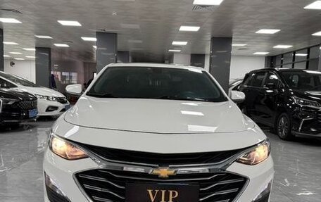 Chevrolet Malibu IX, 2022 год, 1 430 000 рублей, 2 фотография