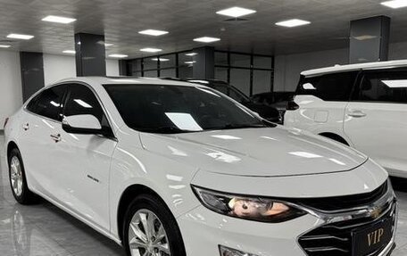 Chevrolet Malibu IX, 2022 год, 1 430 000 рублей, 3 фотография