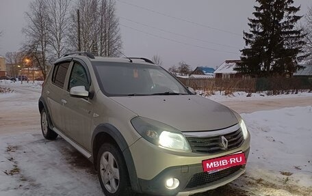 Renault Sandero I, 2012 год, 600 000 рублей, 2 фотография