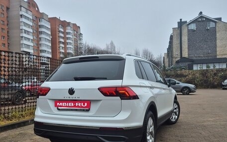 Volkswagen Tiguan II, 2021 год, 3 000 000 рублей, 4 фотография
