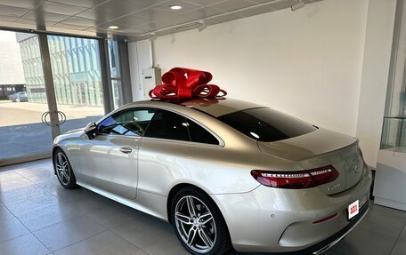 Mercedes-Benz E-Класс, 2017 год, 5 000 000 рублей, 2 фотография