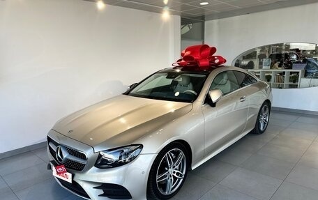 Mercedes-Benz E-Класс, 2017 год, 5 000 000 рублей, 3 фотография