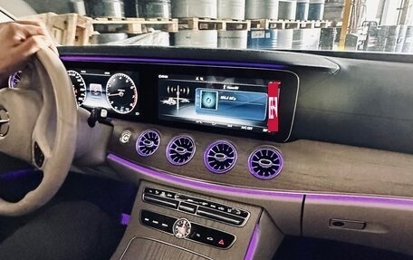 Mercedes-Benz E-Класс, 2017 год, 5 000 000 рублей, 5 фотография