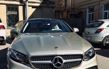 Mercedes-Benz E-Класс, 2017 год, 5 000 000 рублей, 8 фотография