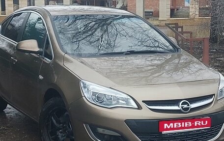 Opel Astra J, 2012 год, 800 000 рублей, 2 фотография