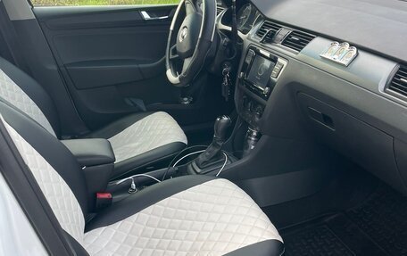 Skoda Rapid I, 2019 год, 1 300 000 рублей, 5 фотография