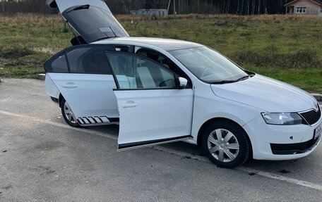 Skoda Rapid I, 2019 год, 1 300 000 рублей, 23 фотография