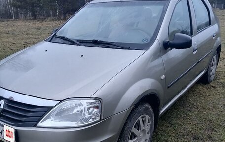 Renault Logan I, 2010 год, 450 000 рублей, 5 фотография