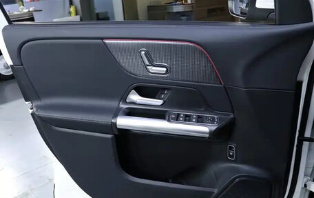 Mercedes-Benz GLA, 2021 год, 2 160 000 рублей, 14 фотография