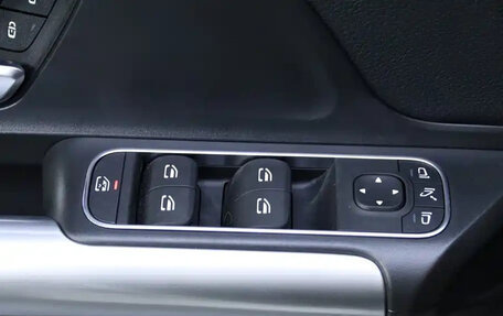 Mercedes-Benz GLA, 2021 год, 2 160 000 рублей, 15 фотография