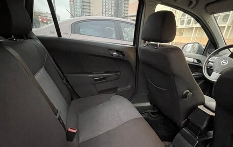 Opel Astra H, 2011 год, 550 000 рублей, 31 фотография