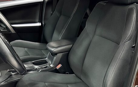 Toyota RAV4, 2017 год, 2 400 000 рублей, 12 фотография