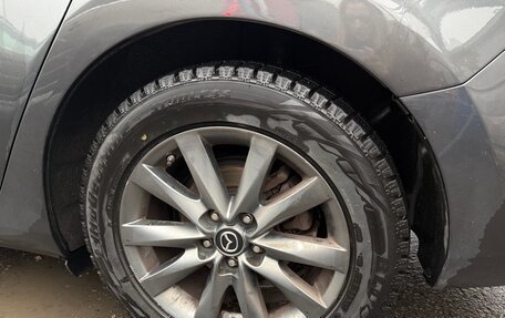 Mazda 6, 2019 год, 2 200 000 рублей, 34 фотография