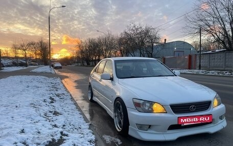 Lexus IS II рестайлинг 2, 1999 год, 880 000 рублей, 5 фотография