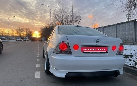 Lexus IS II рестайлинг 2, 1999 год, 880 000 рублей, 7 фотография