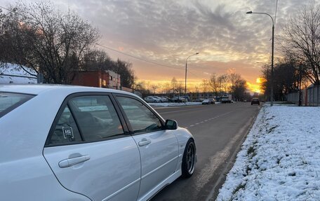 Lexus IS II рестайлинг 2, 1999 год, 880 000 рублей, 10 фотография