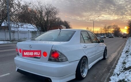 Lexus IS II рестайлинг 2, 1999 год, 880 000 рублей, 9 фотография