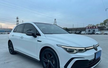 Volkswagen Golf VIII, 2021 год, 1 800 000 рублей, 3 фотография