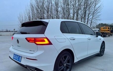 Volkswagen Golf VIII, 2021 год, 1 800 000 рублей, 5 фотография