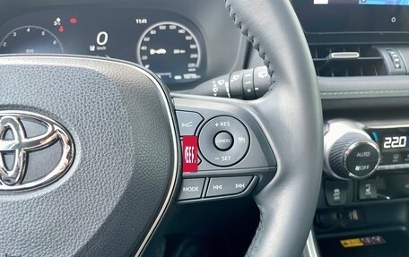 Toyota RAV4, 2024 год, 3 799 000 рублей, 12 фотография