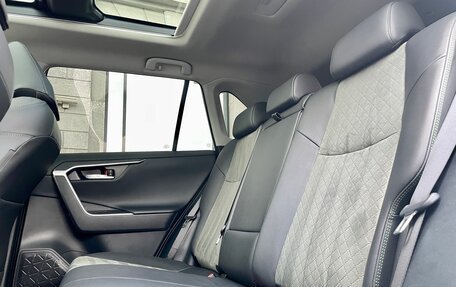 Toyota RAV4, 2024 год, 3 799 000 рублей, 18 фотография