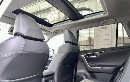 Toyota RAV4, 2024 год, 3 799 000 рублей, 19 фотография