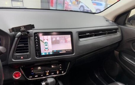 Honda Vezel, 2021 год, 1 722 000 рублей, 12 фотография