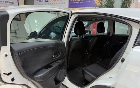 Honda Vezel, 2021 год, 1 722 000 рублей, 17 фотография