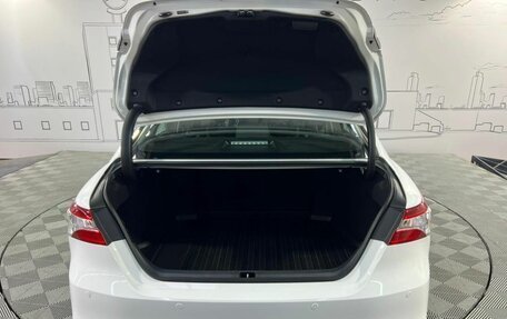 Toyota Camry, 2021 год, 2 880 000 рублей, 21 фотография