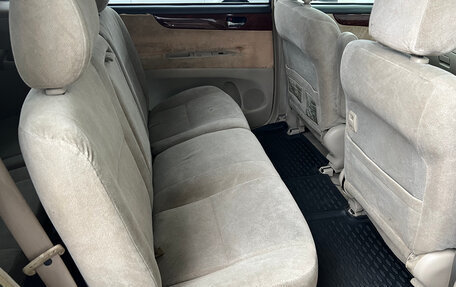 Toyota Ipsum II, 2001 год, 399 000 рублей, 10 фотография