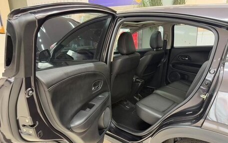 Honda Vezel, 2022 год, 1 722 000 рублей, 17 фотография