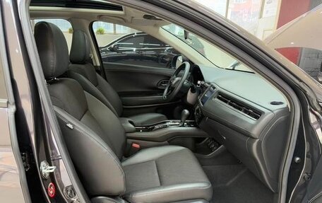 Honda Vezel, 2022 год, 1 722 000 рублей, 20 фотография