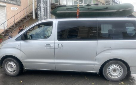 Hyundai Grand Starex Grand Starex I рестайлинг 2, 2010 год, 770 000 рублей, 1 фотография