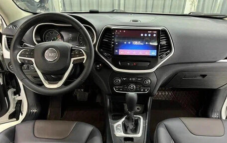 Jeep Cherokee, 2021 год, 1 430 000 рублей, 9 фотография